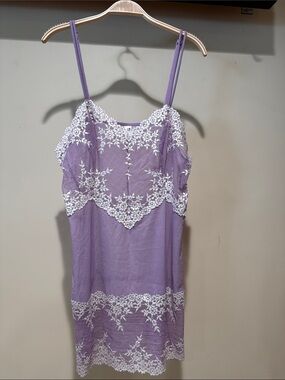 Wacoal Lavender Slip with White Floral Lace